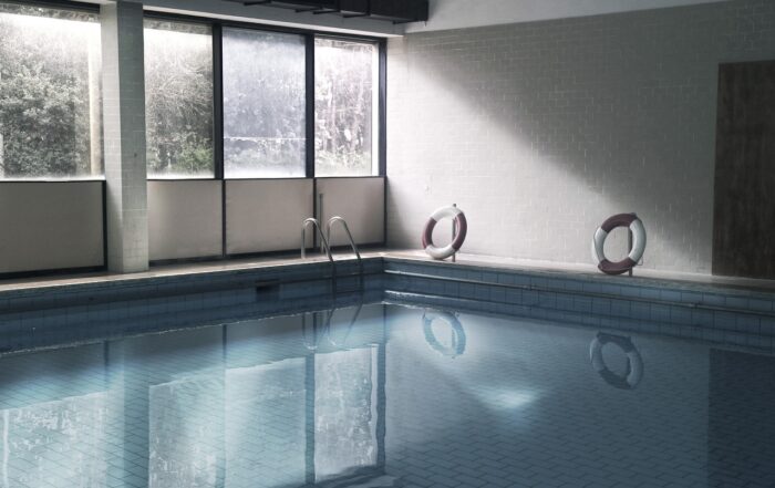 commercial swimming pool